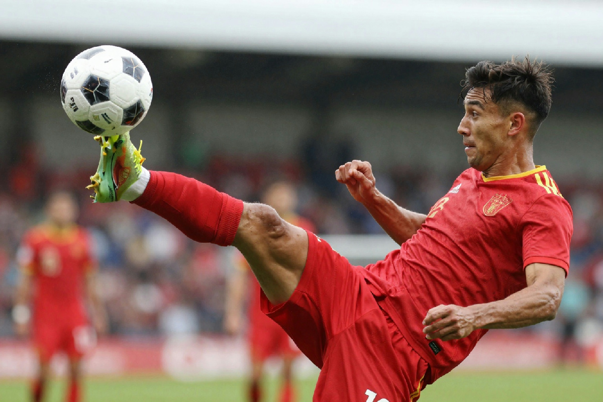 Le 7 traiettorie impossibili che hanno affascinato i tifosi di tutto il mondo