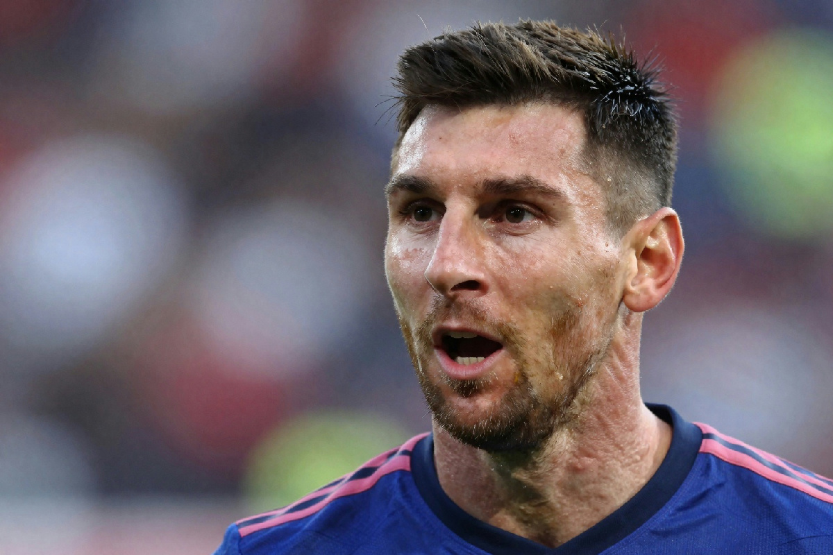 Non credere ai tuoi occhi, questi trasferimenti calcistici sfidano ogni logica