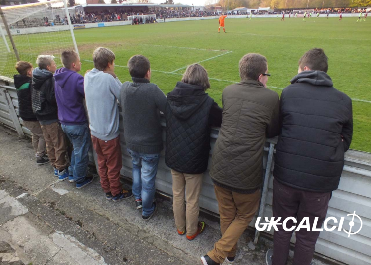 Il paradosso della Stadium Accreditation nel Calcio Dilettantistico Inglese. Opportunità o freno alla crescita?